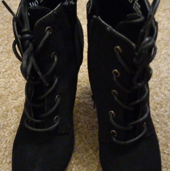 Women's Rialto Boot - Picture 2 of 6